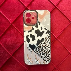 iPhone 12 Cases (17)